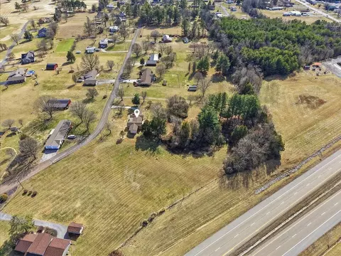 View/Area - 220 Phyllis Dr, Bean Station, TN 37708 photo 1 of 4