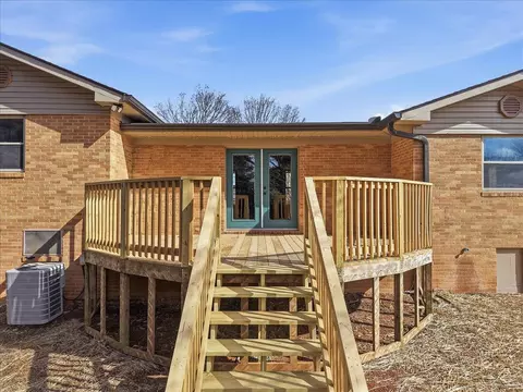 Exterior - 220 Phyllis Dr, Bean Station, TN 37708 photo 5 of 10