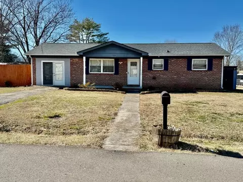 1723 Guy St, White Pine, TN 37890