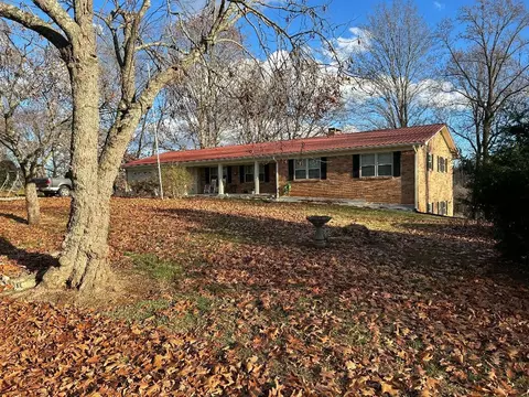 2126 Roosevelt Dr, Morristown, TN 37813