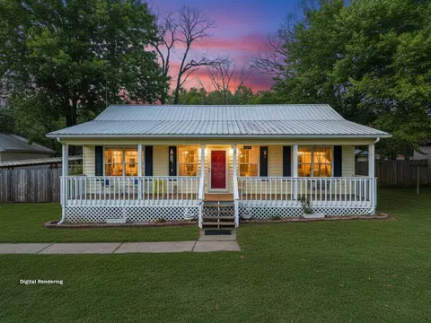 176 Mountain Cove Dr, Mooresburg, TN 37811