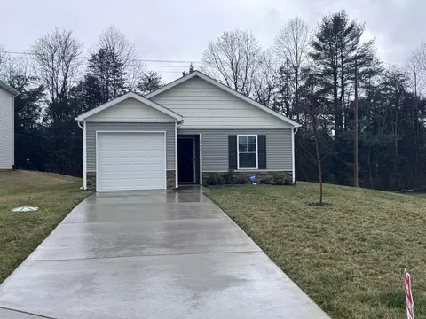2926 Nicole Cir, Morristown, TN 37814