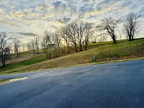 313 Windswept Way, Morristown, TN 37813