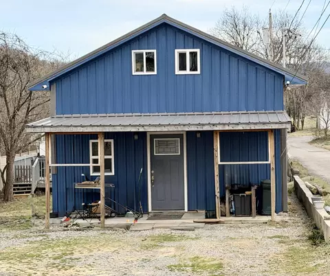 121 E Cinder Aly, Newport, TN 37821
