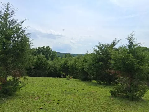 240 Buford Rd, Bybee, TN 37713