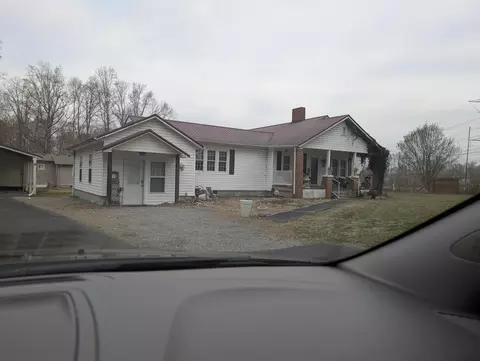 660 Goshen Valley Rd, Church Hill, TN 37642