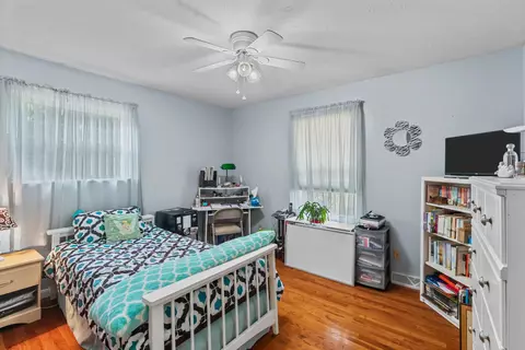 Bedroom - 7033 S Crest Ave, Talbott, TN 37877 photo 2 of 4