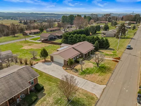 View/Area - 7033 S Crest Ave, Talbott, TN 37877 photo 4 of 5
