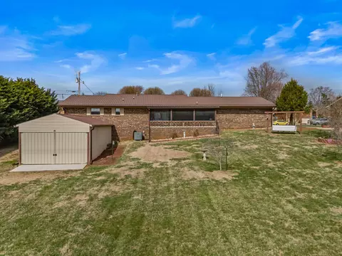 Exterior - 7033 S Crest Ave, Talbott, TN 37877 photo 3 of 9