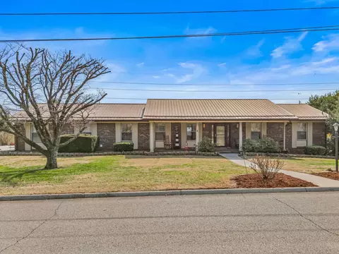 7033 S Crest Ave, Talbott, TN 37877