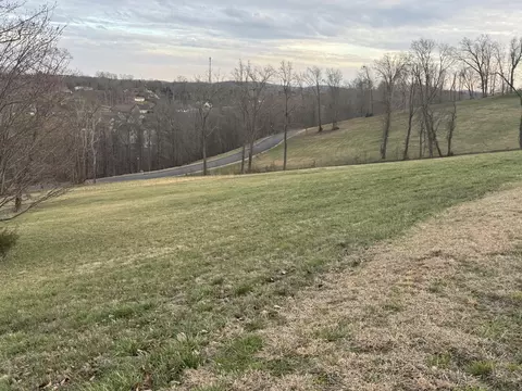 2444 Starboard Crest Rd, Morristown, TN 37814