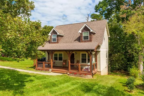 8719 Pleasant Hill Rd, Knoxville, TN 37924