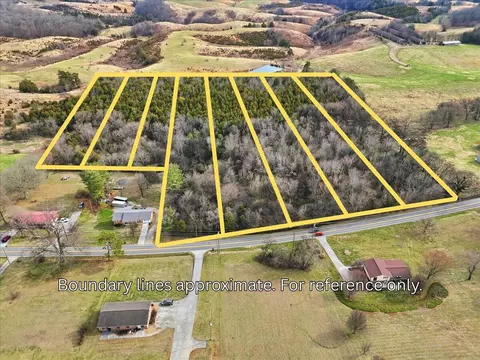 4446 Fish Hatchery Rd, Morristown, TN 37813