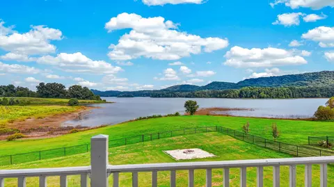 View/Area - 217 Masters Ln, Bean Station, TN 37708 photo 3 of 11