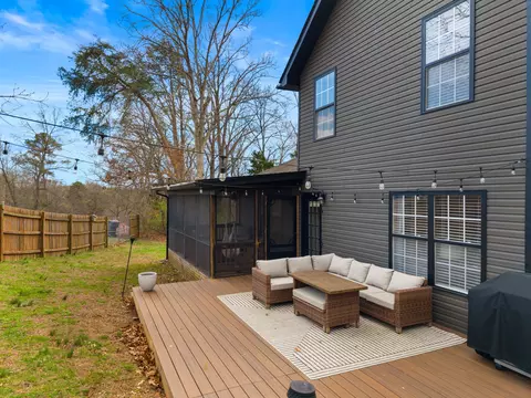 Exterior - 7346 Circle Point Dr, Talbott, TN 37877 photo 5 of 14