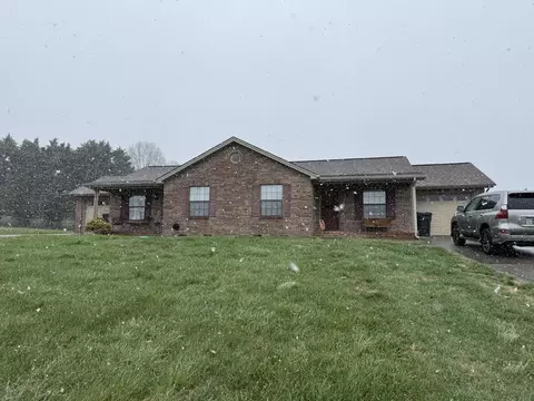 Exterior - 230 Greenbriar Rd, Talbott, TN 37877 photo 2 of 2