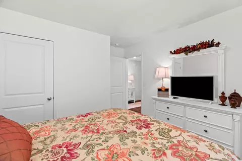 Bedroom - 1112 Janice Ln, Talbott, TN 37877 photo 4 of 4