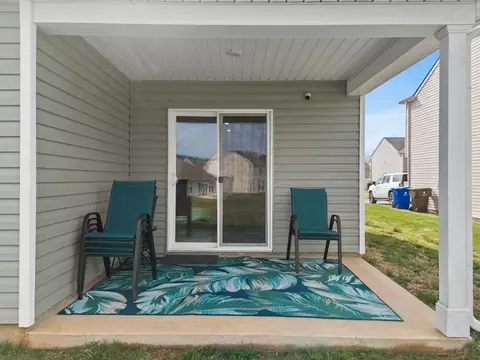 Exterior - 1112 Janice Ln, Talbott, TN 37877 photo 3 of 3