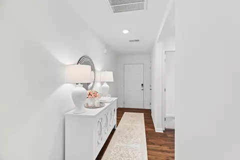 Entry Way - 1112 Janice Ln, Talbott, TN 37877 photo 1 of 5