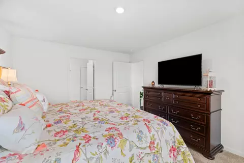 Bedroom - 1112 Janice Ln, Talbott, TN 37877 photo 2 of 4
