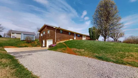 Exterior - 6856 Hunter Rd, Talbott, TN 37877 photo 1 of 3