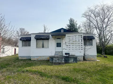 106 Anderson St, Greeneville, TN 37743