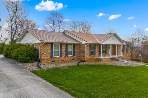 Exterior - 566 Shaver Dr, Talbott, TN 37877 photo 3 of 8