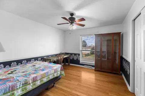 Bedroom - 566 Shaver Dr, Talbott, TN 37877 photo 5 of 6