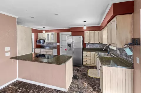 Kitchen - 566 Shaver Dr, Talbott, TN 37877 photo 1 of 3