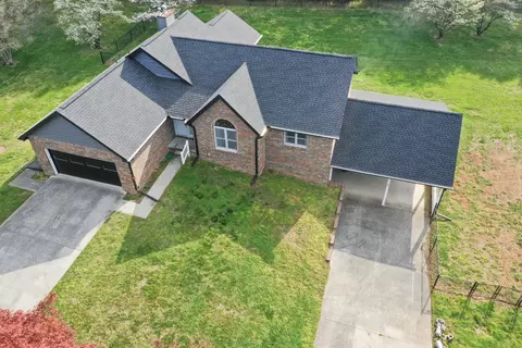 1020 Forest Drive Dr, New Market, TN 37820