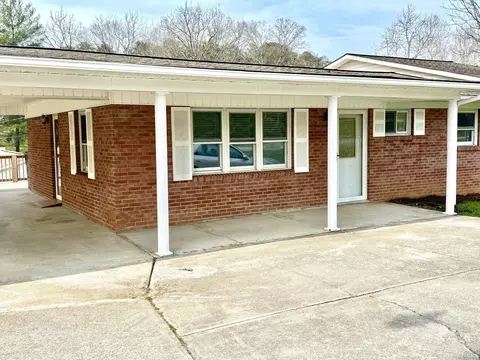 3498 Old Kentucky Rd, Morristown, TN 37814