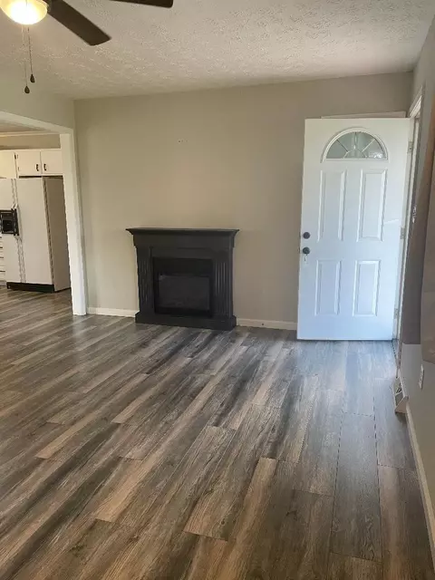 Living - 693 Whippoorwill Dr, Talbott, TN 37877 photo 1 of 2