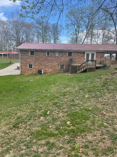 Exterior - 693 Whippoorwill Dr, Talbott, TN 37877 photo 6 of 9