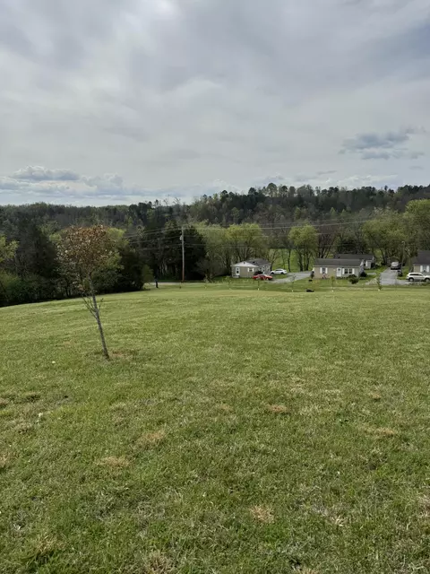 1182 Tennessee 160, Newport, TN 37821