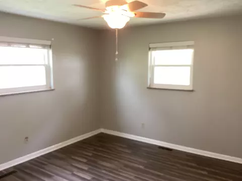 Bedroom - 1620 Talbott Kansas Rd, Talbott, TN 37877 photo 6 of 7