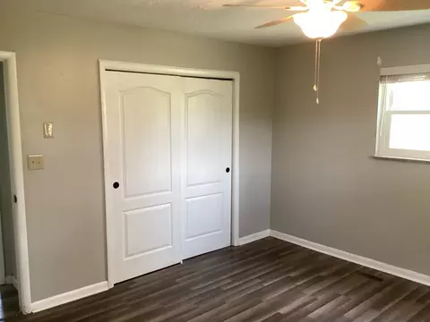 Bedroom - 1620 Talbott Kansas Rd, Talbott, TN 37877 photo 5 of 7