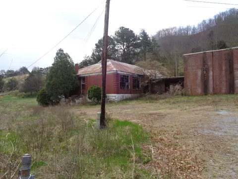 7918 Kyles Ford Hwy, Kyles Ford, TN 37765
