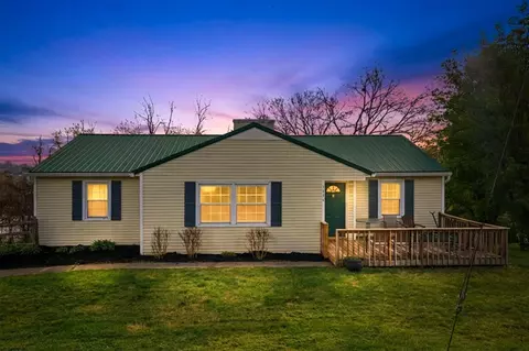 1036 N Henry St, Morristown, TN 37814