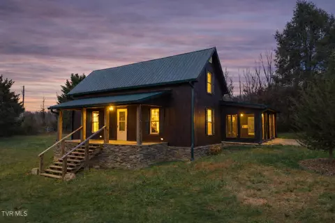 355 Jay Fanning Rd, Afton, TN 37616