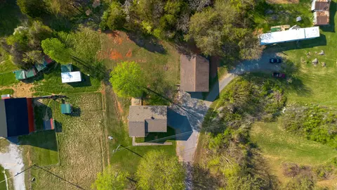 View/Area - 1809 Mansfield Gap Rd, Talbott, TN 37877 photo 2 of 2