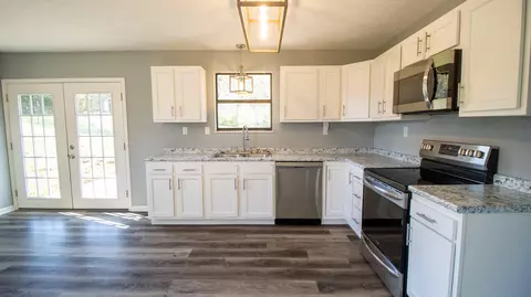Kitchen - 1809 Mansfield Gap Rd, Talbott, TN 37877 photo 1 of 2
