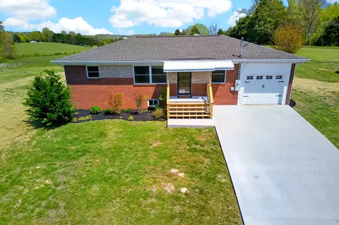 3084 Hardy Rd, White Pine, TN 37890