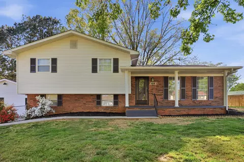 3683 Halifax Cir, Morristown, TN 37813