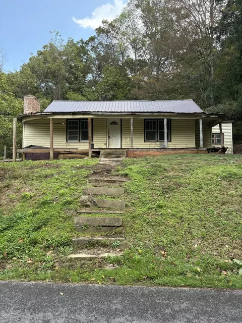 1340 Ryan Rd, Fall Branch, TN 37656
