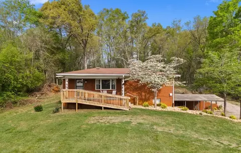 1878 Broadway Dr, Bean Station, TN 37708