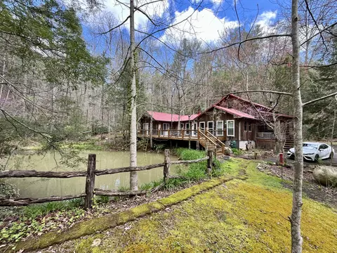 250 Highway 107, Del Rio, TN 37727