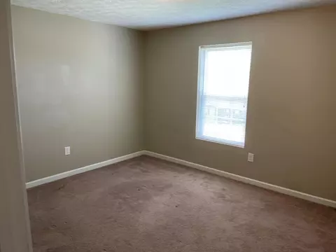 Bedroom - 31 Primrose Ct, Chuckey, TN 37641 photo 4 of 4