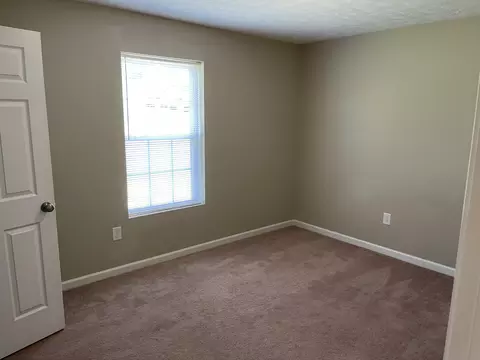 Bedroom - 31 Primrose Ct, Chuckey, TN 37641 photo 3 of 4