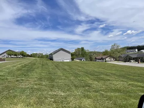 Exterior - 31 Primrose Ct, Chuckey, TN 37641 photo 2 of 3