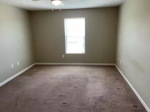Bedroom - 31 Primrose Ct, Chuckey, TN 37641 photo 2 of 4